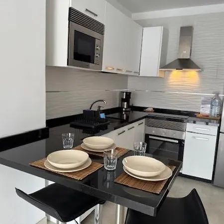 Vv Lava 8 Candelaria